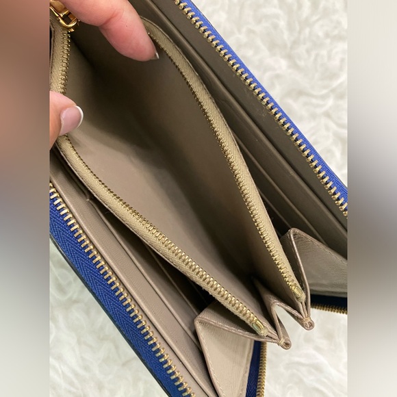 CELINE Drummed Large Zip Around Multifunction Wallet Indigo - Picture 11 of 13